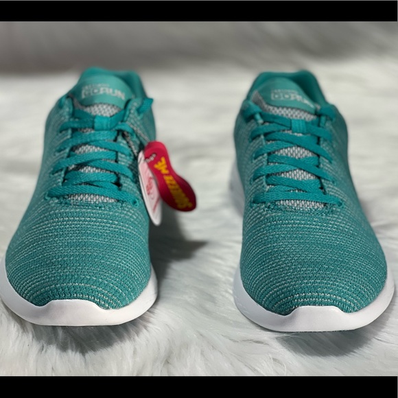 New Skechers Womens Skechers GOrun 600 sneakers - Picture 6 of 11